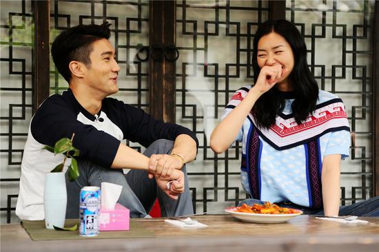 节目《我们相爱吧》