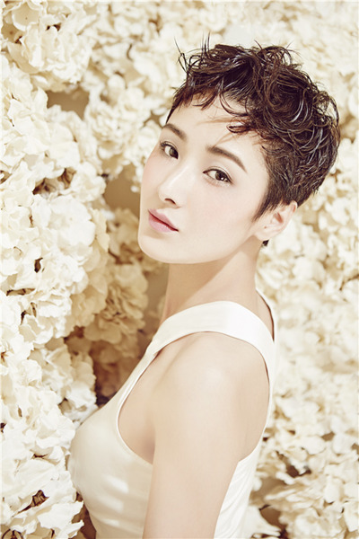 《二婶》收官 黄曼传递正能量获好评