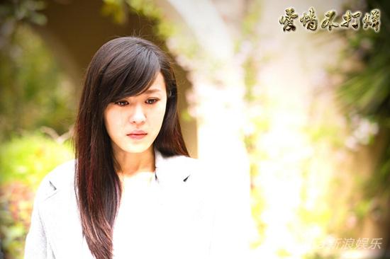 李金铭变身职场女人