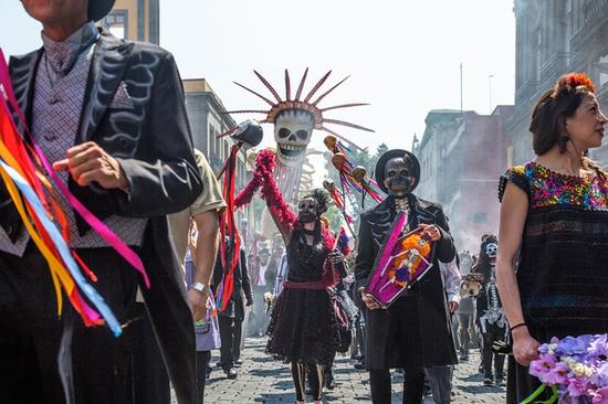 墨西哥亡灵节的电影图片