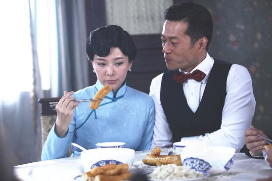 《金玉瑶》首播 谭凯演绎最文弱"硬汉"