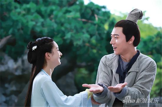 张丹峰《花千骨》展泡妞计 与赵丽颖结友