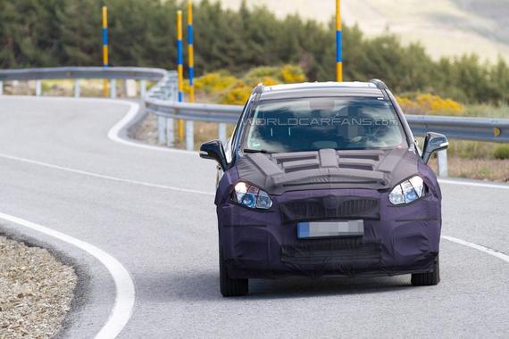 Buick Encore Facelift spy photo