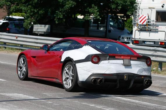 F12 Berlinetta M spy 02
