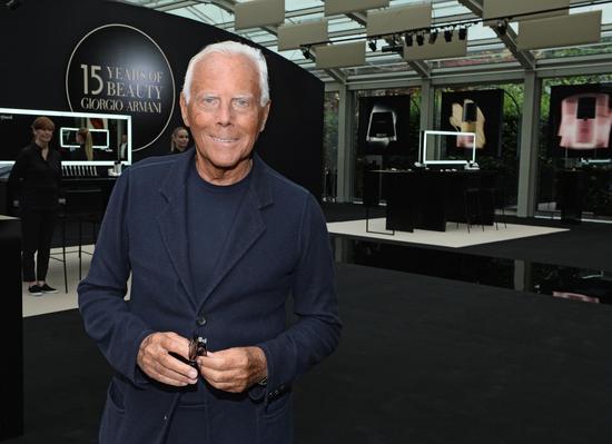 致敬阿玛尼美妆15周年 盛大庆典于米兰上演