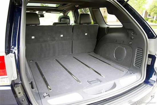大切诺基后备箱空间