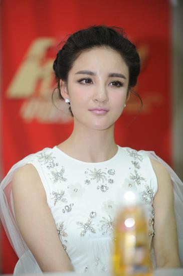 《梦想秀》Selina：把握眼前一切比较重要|Selina|《中国梦想秀》|刘雨欣_新浪娱乐_新浪网