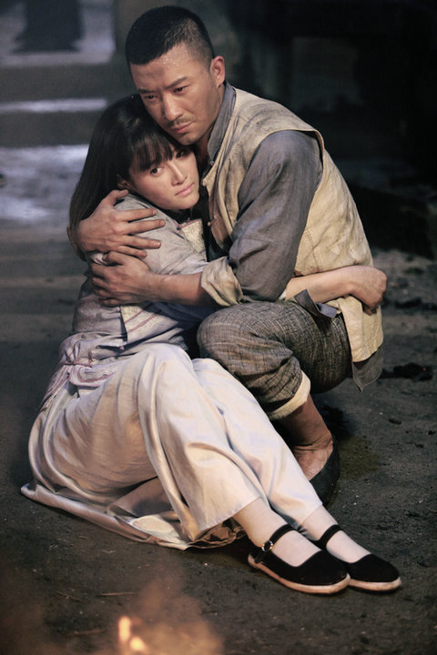 牛丽燕《生死连》与小张铎虐心虐恋(图)