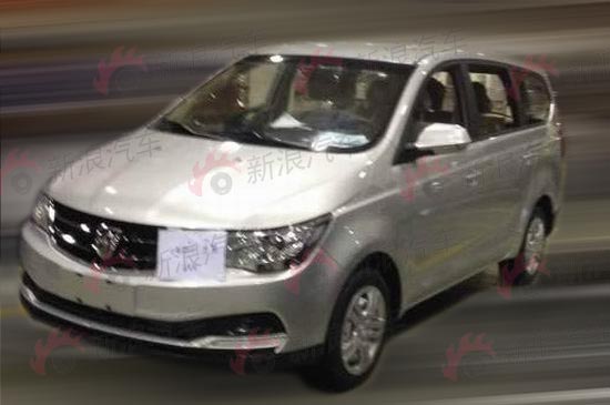 宝骏730改款车型谍照