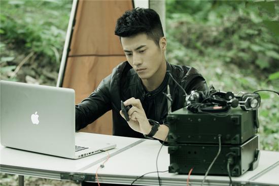 李晨浩出饰演high少剧照