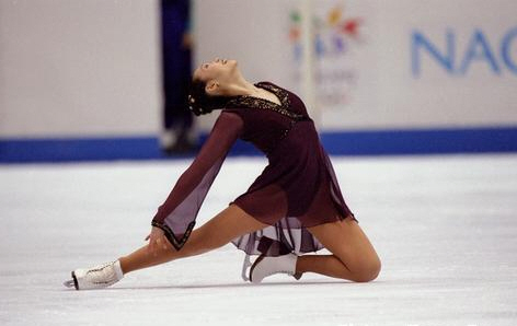 陈露动人演绎《末代皇帝》 每天都走在悬崖边上 国外冰迷们亲切地喊她