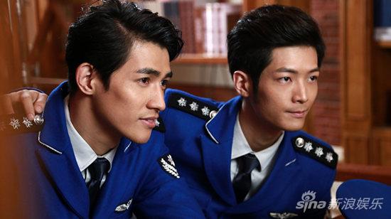 李子峰俊朗外形