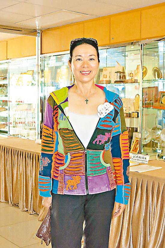 郑文雅拍鸟见证自然威力 感觉人类渺小