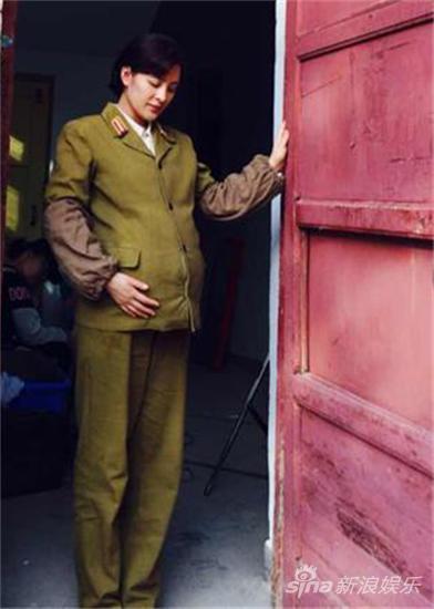 马境《有一个地方叫马兰》“孕”气十足