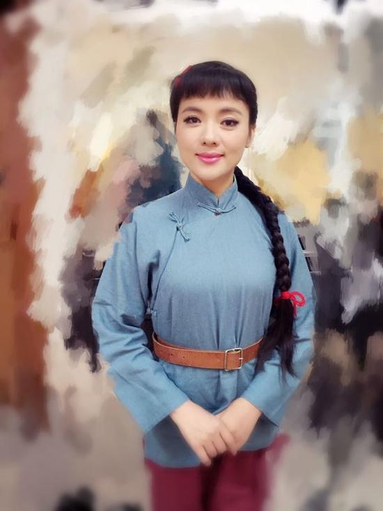 陈思思七一戏曲演唱会倾情出演刘胡兰