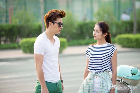 颖儿贾乃亮成斗嘴冤家