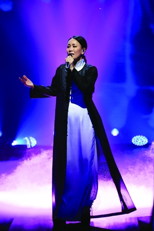 《青花瓷》难倒那英:这谁写的歌词