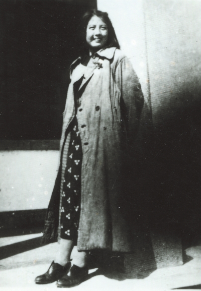 1939年冬，16岁的朱琳在江西南昌