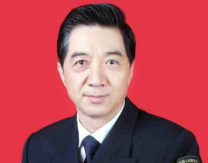 张召忠少将退休 知名度最高也最常被调侃的将军