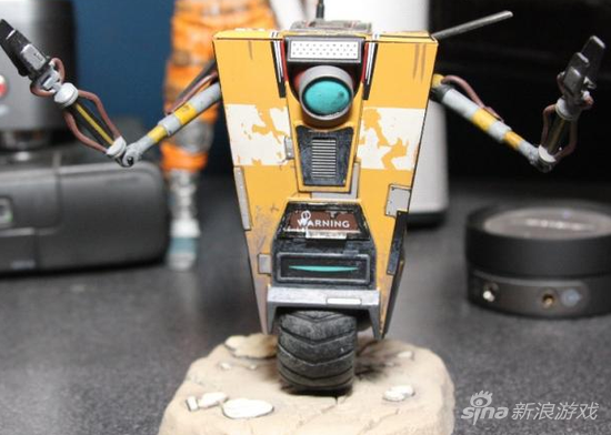 游戏中喜欢犯二的角色