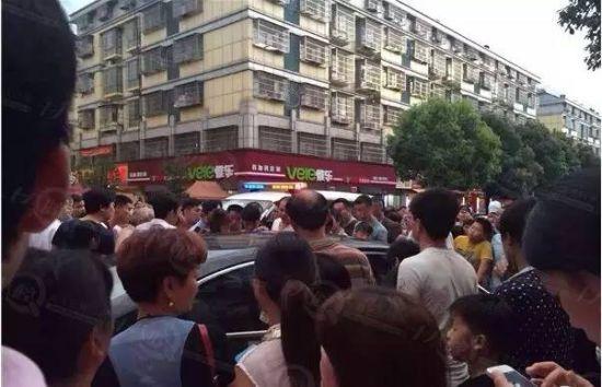 U11366P1T1D32101647F1394DT20150713083113