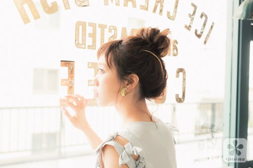 360都很好看的丸子头回眸美人就是你