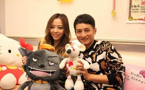 张靓颖 李维嘉《我是歌手》