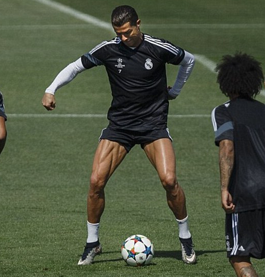 c罗二世魔鬼筋肉男(图)