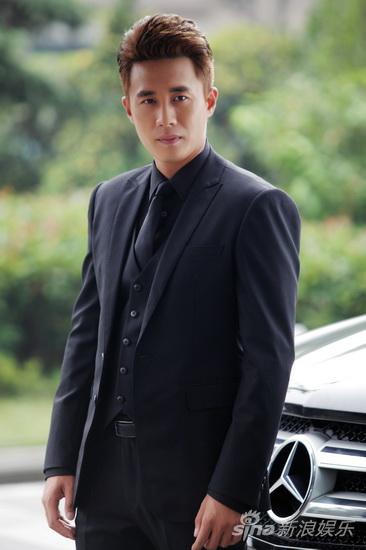 《冰与火》杜淳演复仇精英 腹黑魅力难挡