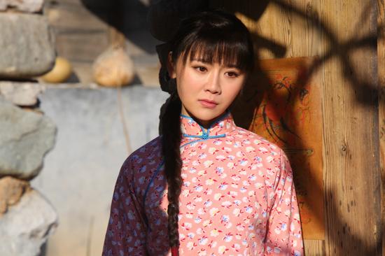 梅俪儿饰演胡妹