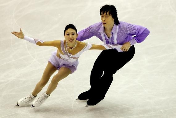 庞清佟健将助力推广花滑