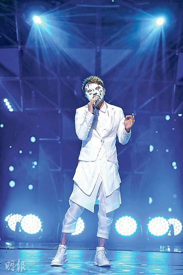 蒙面歌王被疑戏假 李克勤:没人认不奇怪