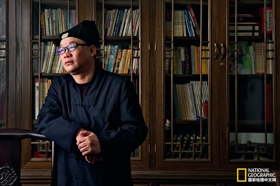 现任龙虎山道长张金涛为全国人大代表