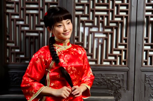 刘芊含《英雄祭》中饰演赵母“钦点”的儿媳妇“花菇”