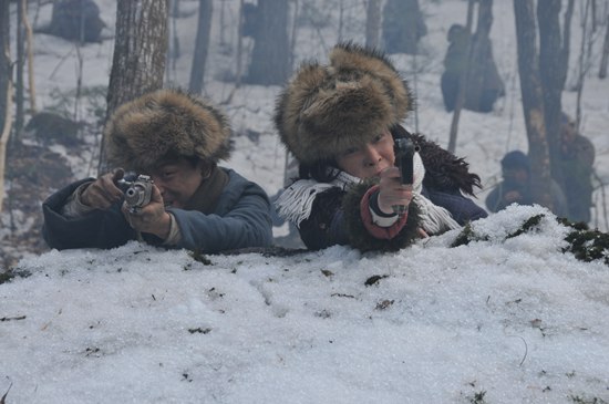 李泓良东北抗日抽搐戏吓坏刘威葳