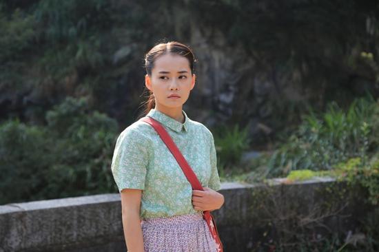 柴碧云福根进城被赞接地气女神