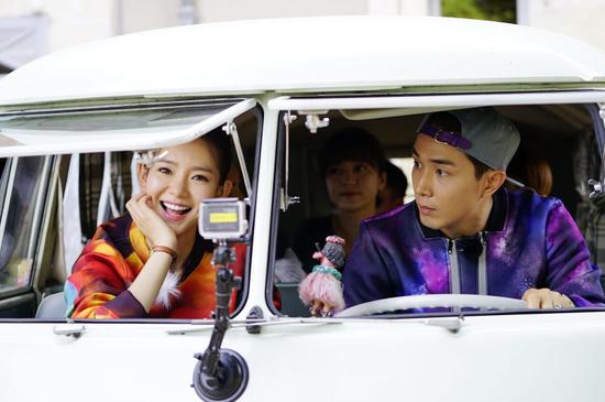 出发吧爱情戚薇李承铉巴黎享甜蜜