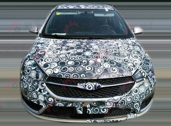 奇瑞全新A级家轿 艾瑞泽5低伪谍照曝光