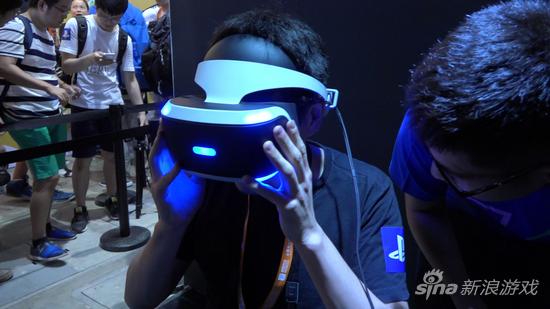 索尼VR头戴设备墨菲斯计划