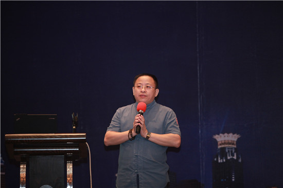 中国餐饮产业研究院院长吴坚演讲