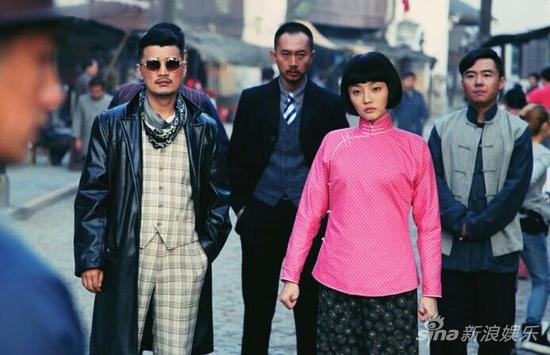 《英雄祭》热播 赵锦焘演绎双面人生(图)|赵锦焘