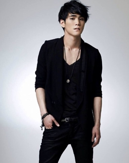 韩国摇滚乐队主唱van溺水身亡年仅33岁