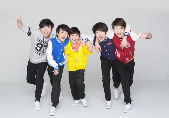 h2k成军200天 《我们永远是朋友》首发|h2k|组合|粉丝_新浪娱乐_新浪