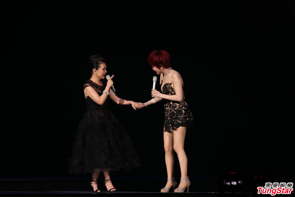 "二姊"江蕙封麦《祝福》演唱会来到第8场,今晚嘉宾"不意外"是张清芳