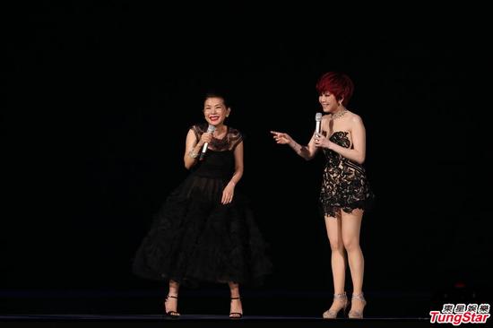 "二姊"江蕙封麦《祝福》演唱会来到第8场,今晚嘉宾"不意外"是张清芳