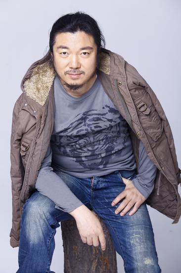 歌手韩冰亮相助阵公益活动新单曲将发布