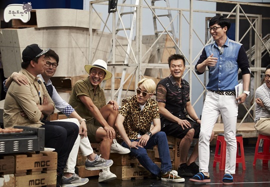 《无限挑战》新浪娱乐讯 韩国综艺节目《无限挑战》2015年歌谣节将于