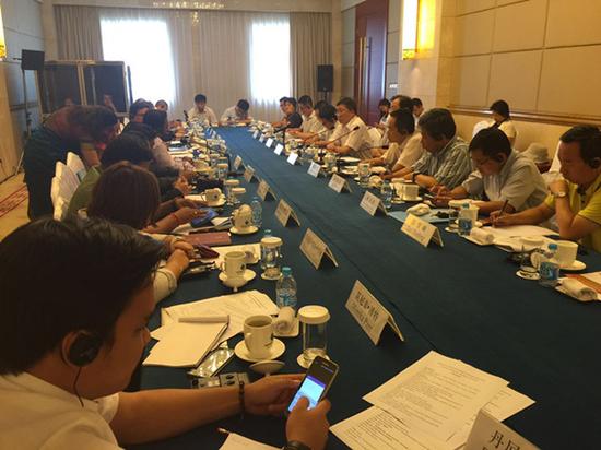 察哈尔学会秘书长柯银斌谈"一带一路"