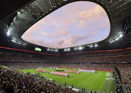 四大豪门激情对战 皇马、拜仁挺进决赛