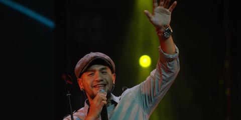 众星回应歌曲被列“黑名单”
